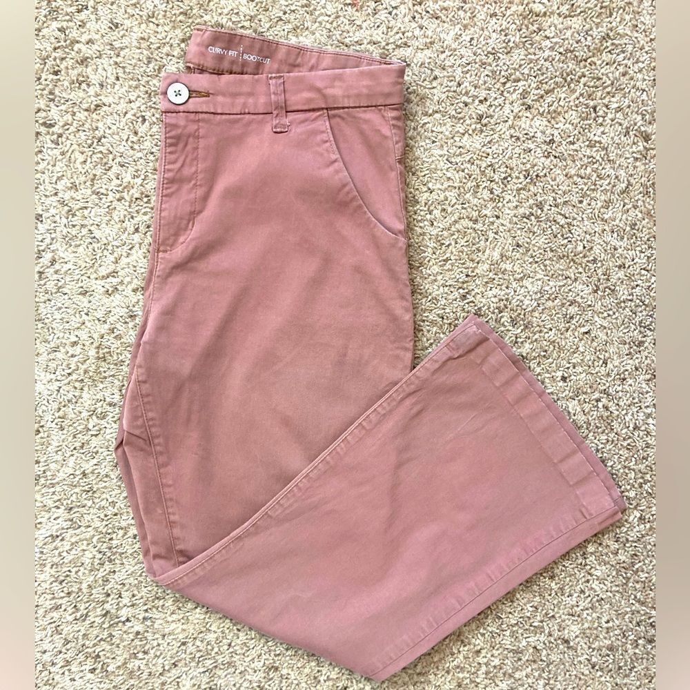 Lee Dusty Curvy Fit Modern bootcut cotton pants great pockets